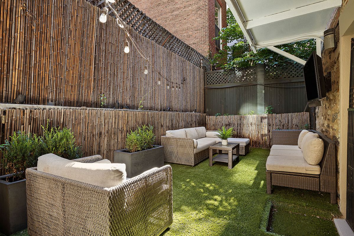 105 East 19th Street GARDEN Gramercy Park New York NY 10003
