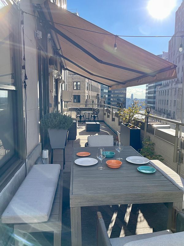 99 John Street 2304 Seaport District New York NY 10038