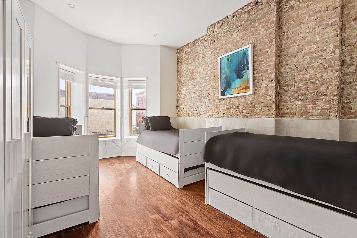 294 Albany Avenue Crown Heights Brooklyn NY 11213