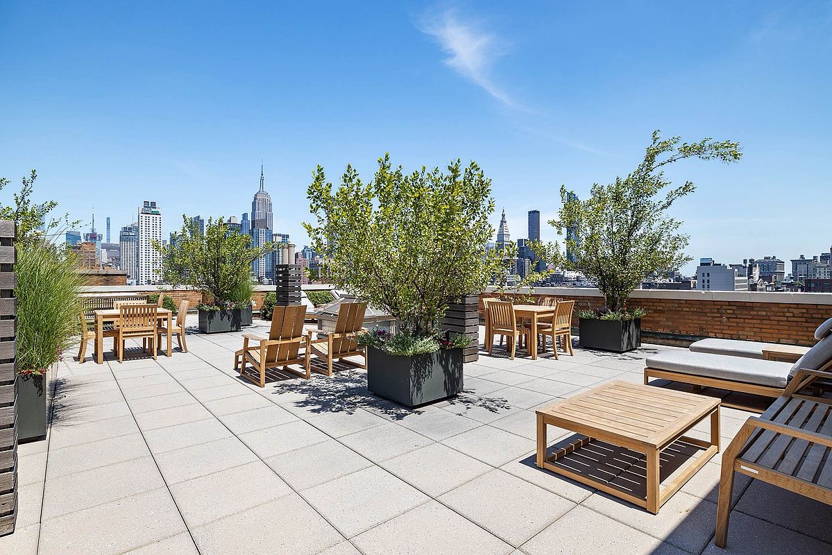 161 West 16th Street Chelsea New York NY 10011