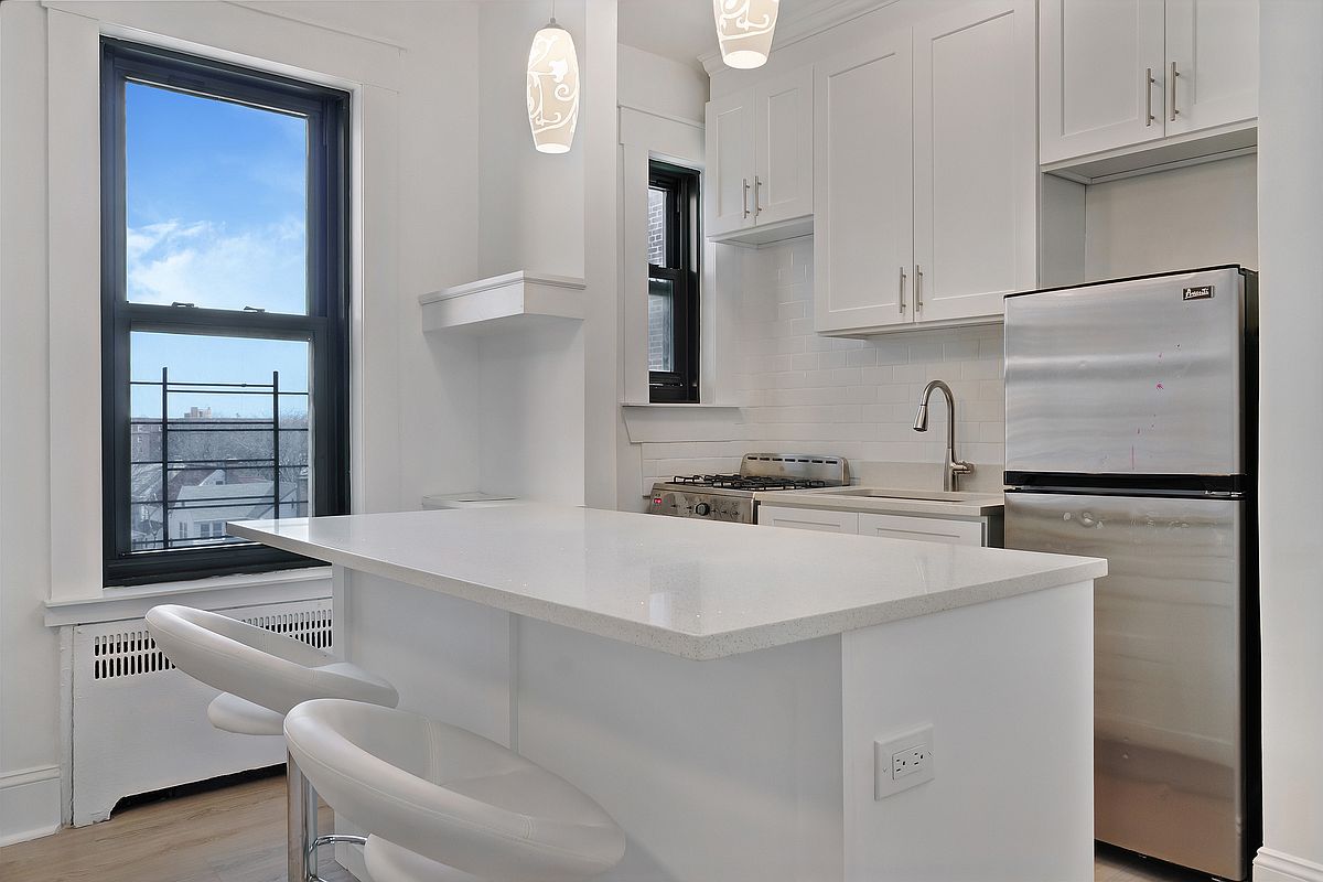 76-66 Austin Street 5-K Forest Hills Queens NY 11375