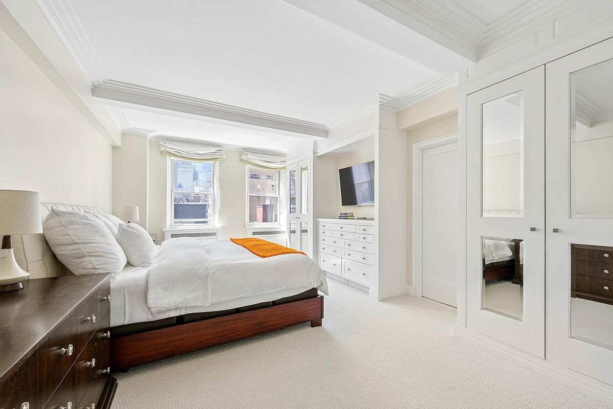 3 East 69th Street 7/8A Upper East Side New York NY 10021