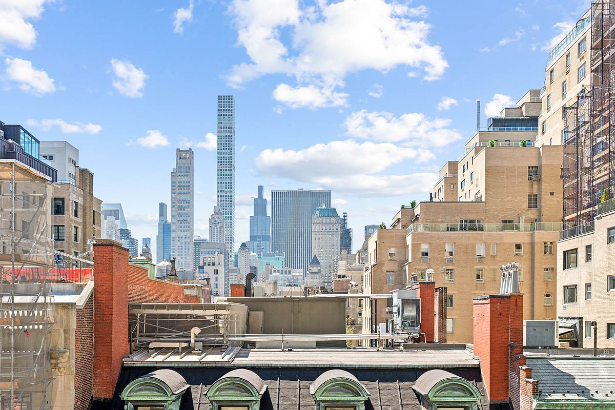 3 East 69th Street 7/8A Upper East Side New York NY 10021