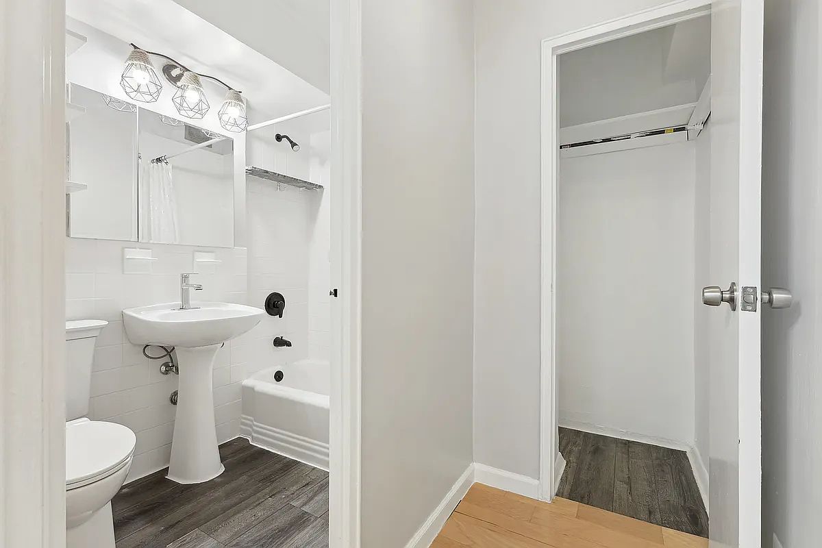 210 East 36th Street 6-C Murray Hill New York NY 10016