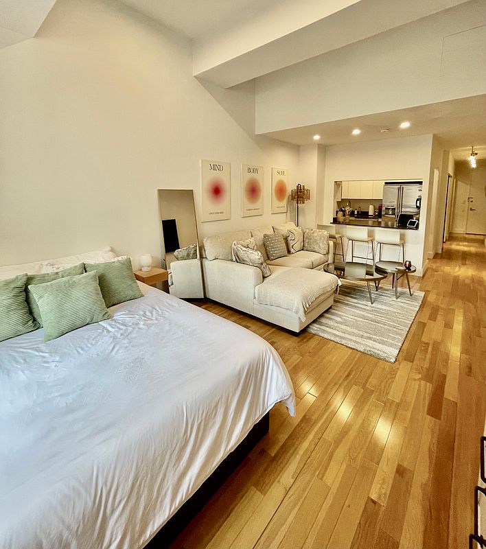 99 John Street Seaport District New York NY 10038