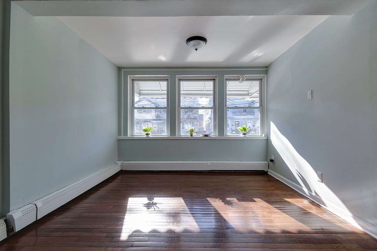 90-31 185th Street Jamaica Queens NY 11423