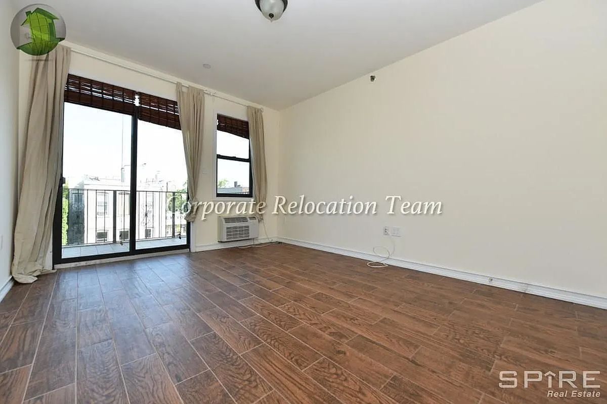 30-37 38th Street 4 Astoria Queens NY 11103