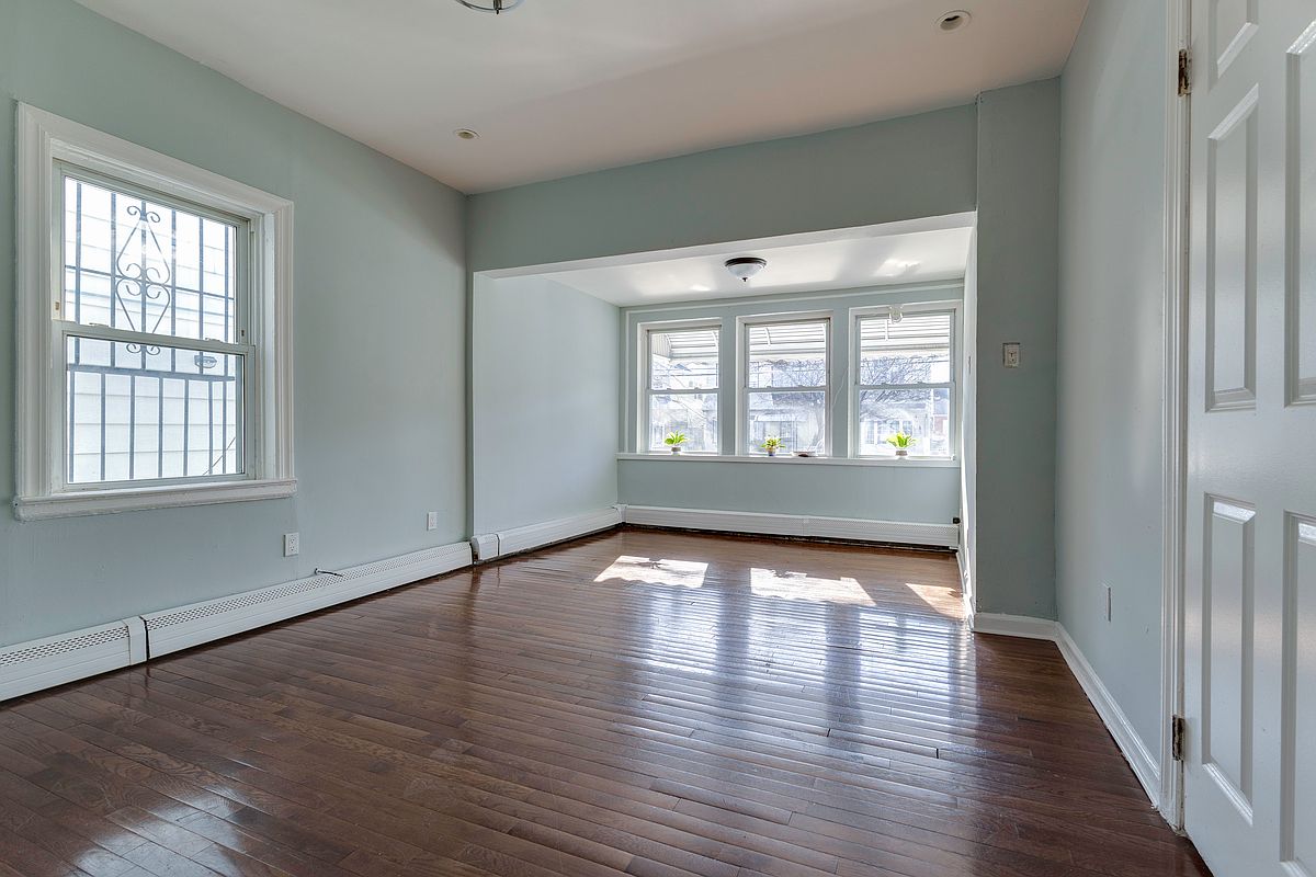 90-31 185th Street Jamaica Queens NY 11423