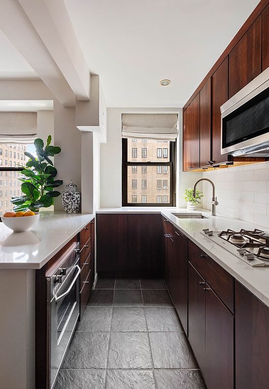 161 West 16th Street Chelsea New York NY 10011