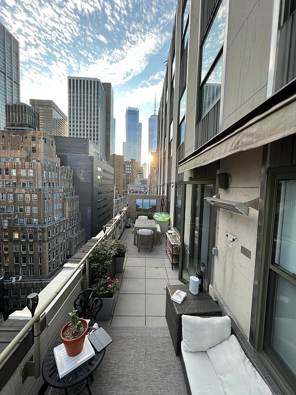 99 John Street 2304 Seaport District New York NY 10038