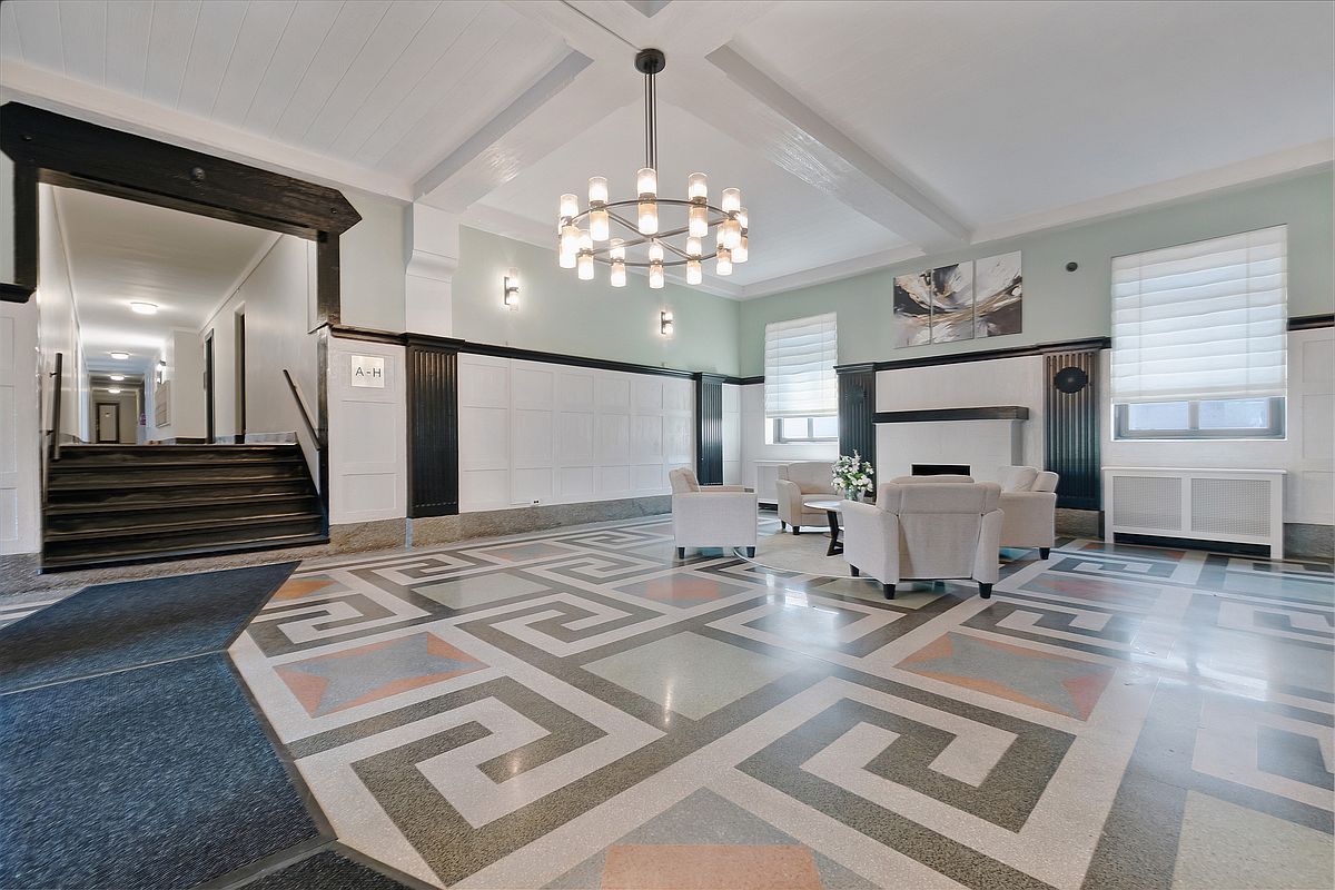 76-66 Austin Street 5-K Forest Hills Queens NY 11375