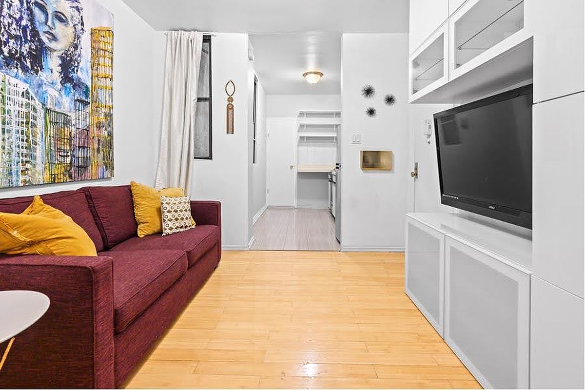 244 East 90th Street 2-C Upper East Side New York NY 10128