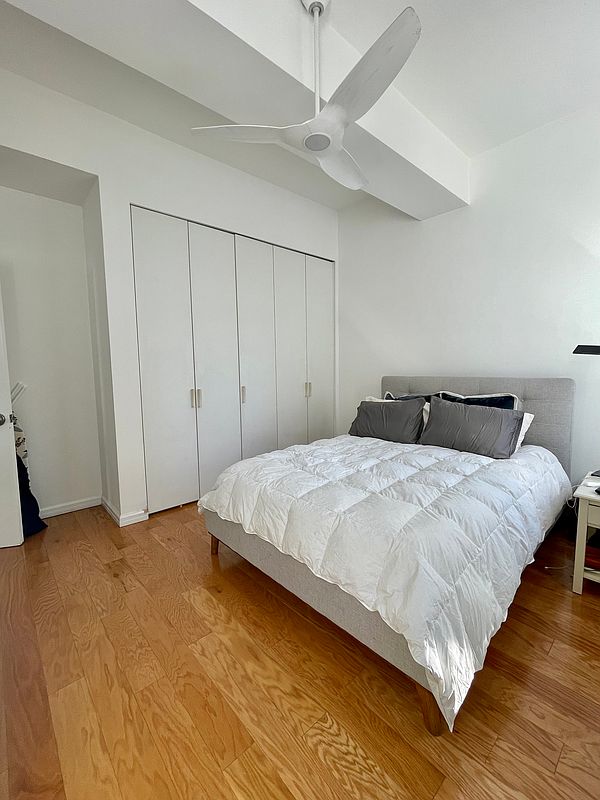 99 John Street 2304 Seaport District New York NY 10038