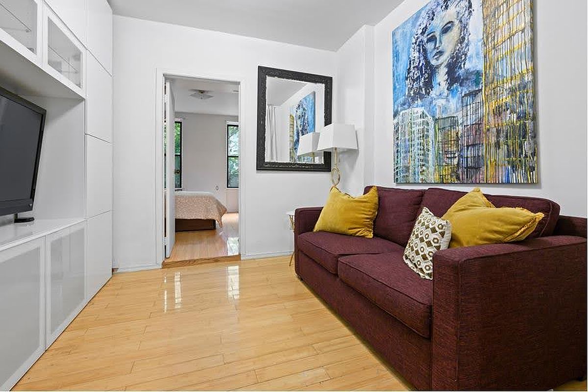 244 East 90th Street 2-C Upper East Side New York NY 10128