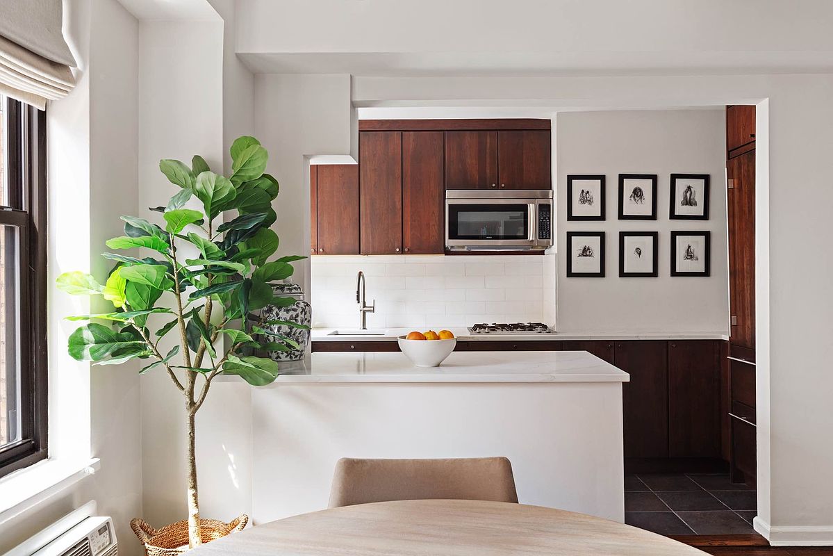 161 West 16th Street Chelsea New York NY 10011