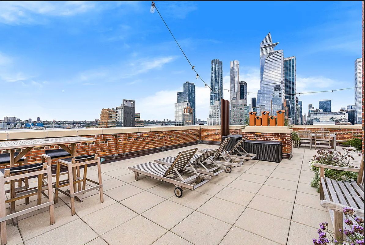 470 West 24th Street 2-G Chelsea New York NY 10011