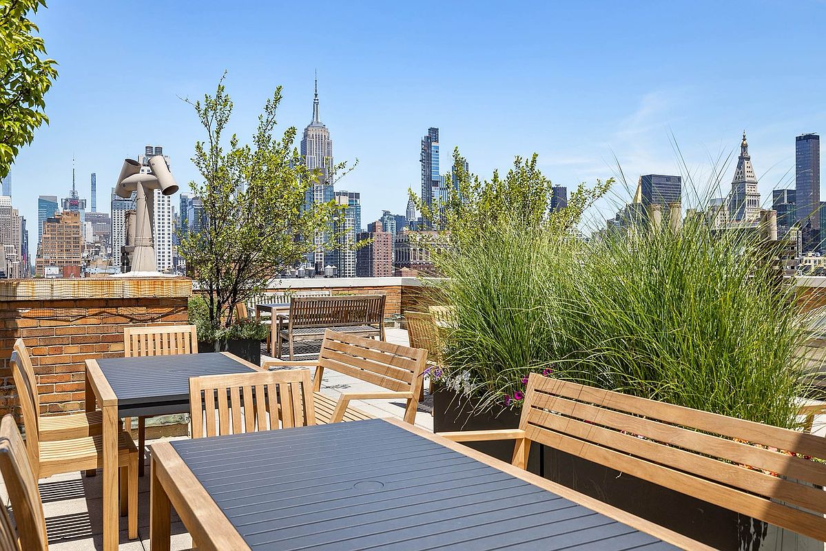 161 West 16th Street Chelsea New York NY 10011