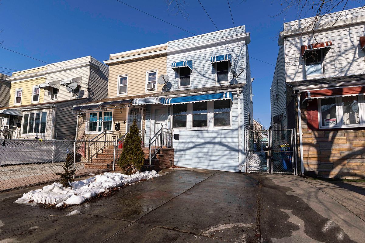 90-31 185th Street Jamaica Queens NY 11423